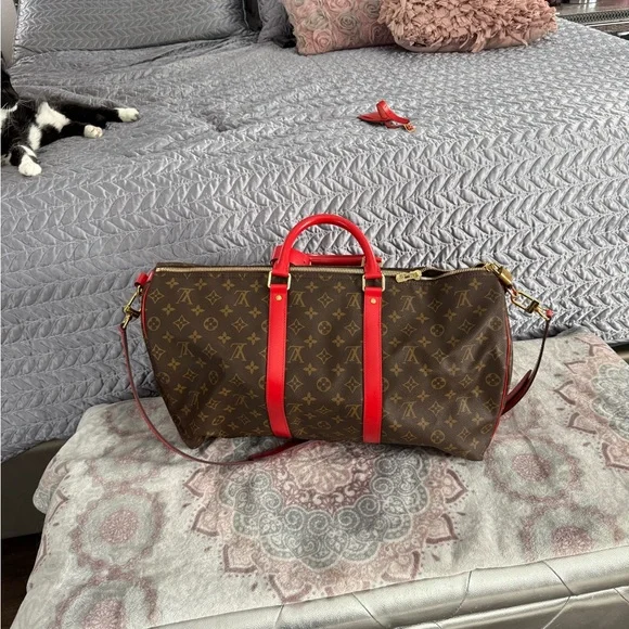 Louis Vuitton “Keepall” Duffle with Mono +Red Women's Bag- RARE LIMITED EDITION - Picture 5 of 6